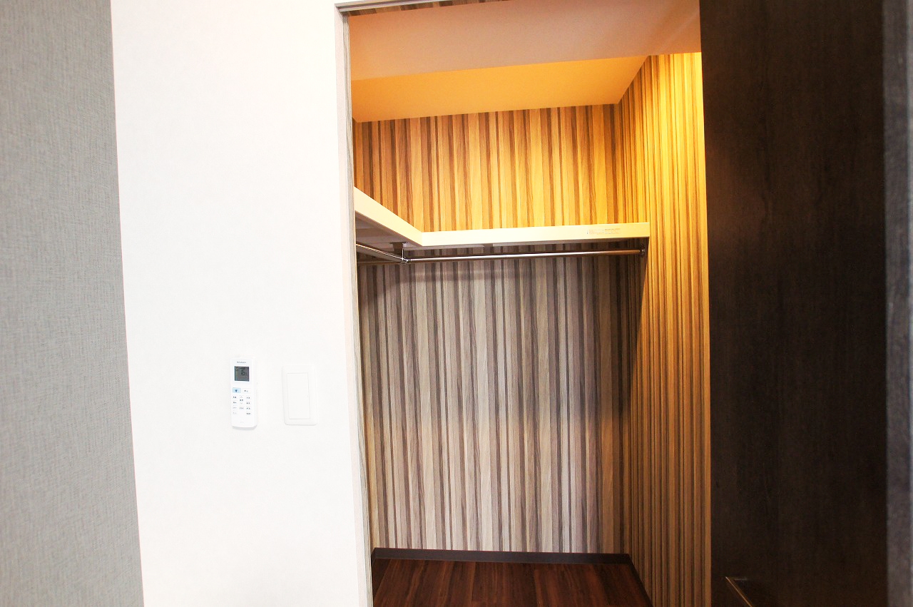 shining布施離宮_02_クローゼット