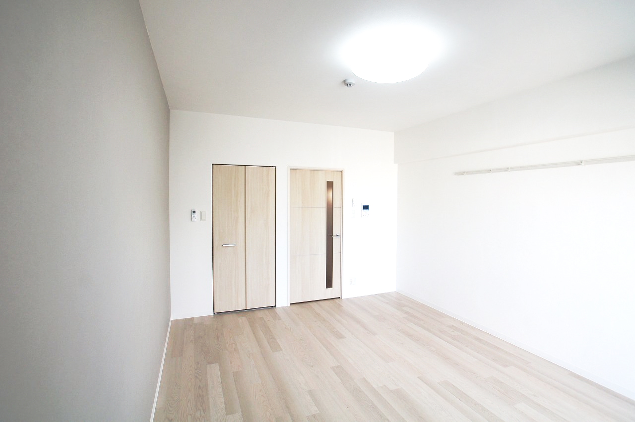 shining布施離宮_04_リビング02