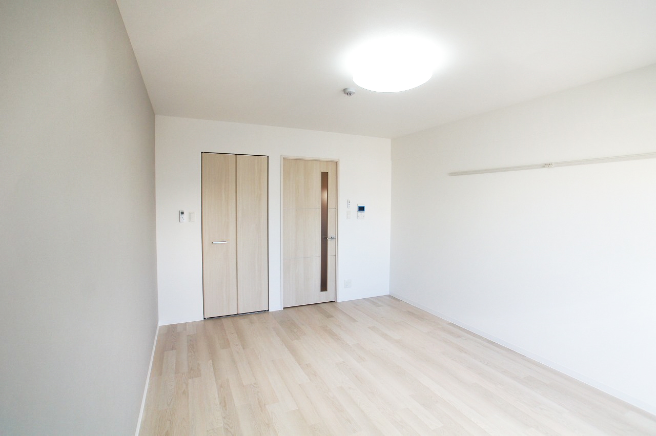 shining布施離宮_05_リビング01